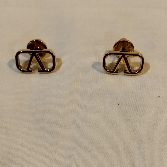 Valentino Gold Logo Earrings - Picture 4 of 4